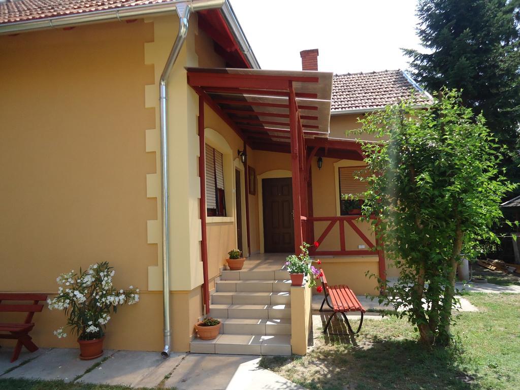 Prenociste Vila Stara Breza Palić Habitación foto